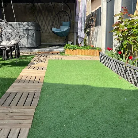 Avec Jacuzzi Prive Homestay Toulouse
